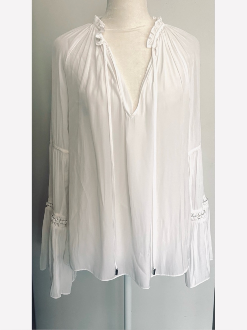 Ramy Brook Women's White Boho Flowy Blouse-top Deep V Neckline, Long Sleeves-SM